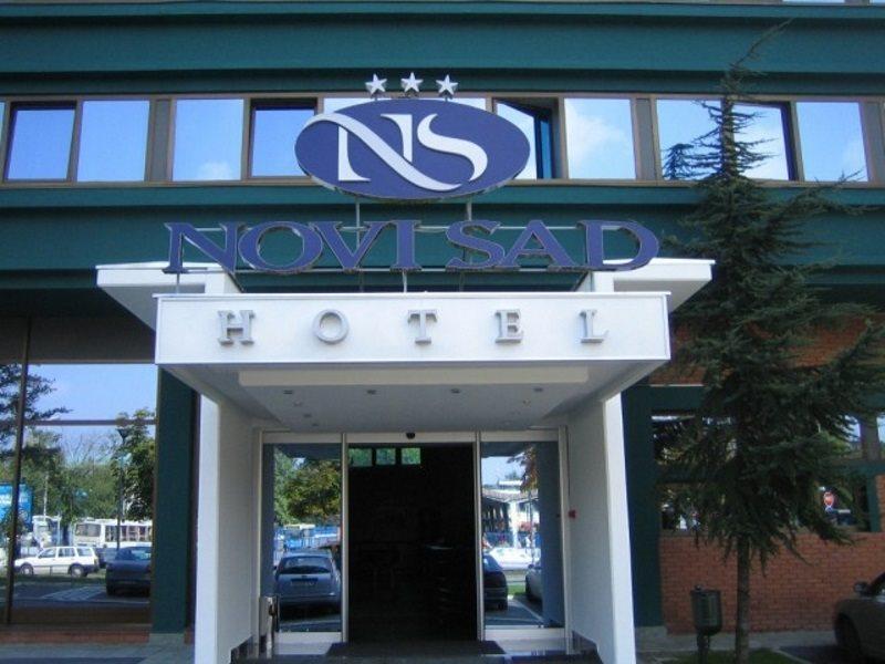Hotel Novi Sad Bagian luar foto